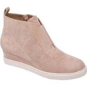 Paolo Linea Wedge Sneaker New Size 8M